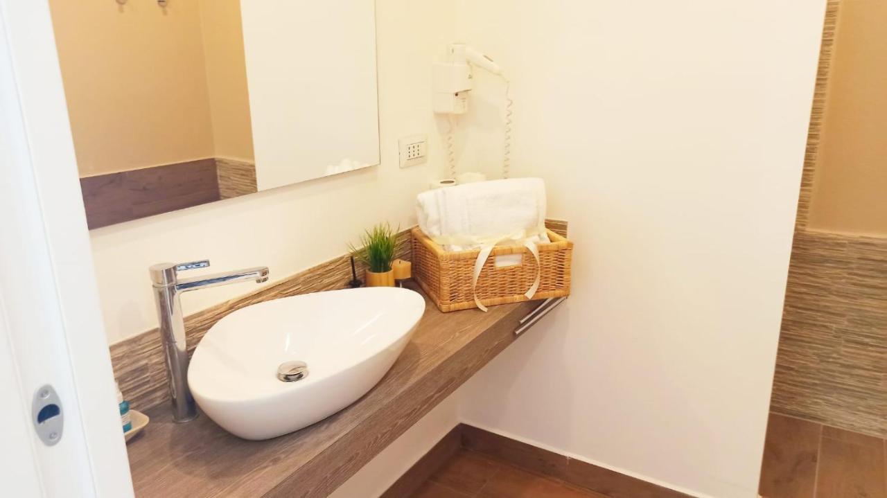 B&B Suites Via Del Mare Presicce Eksteriør billede